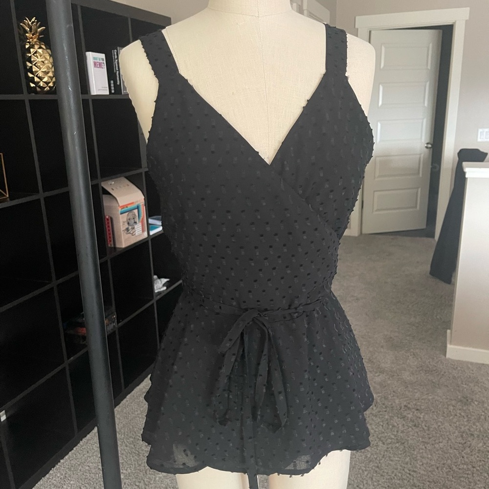NWT loft wrap tank